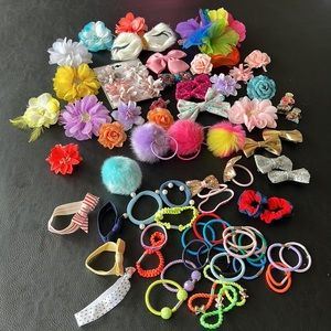 Assorted hair accessories